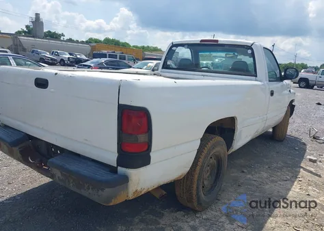 2001 Dodge Ram 1500 St/Ws из США, поврежденный, VIN 1B7HC16X61S748097